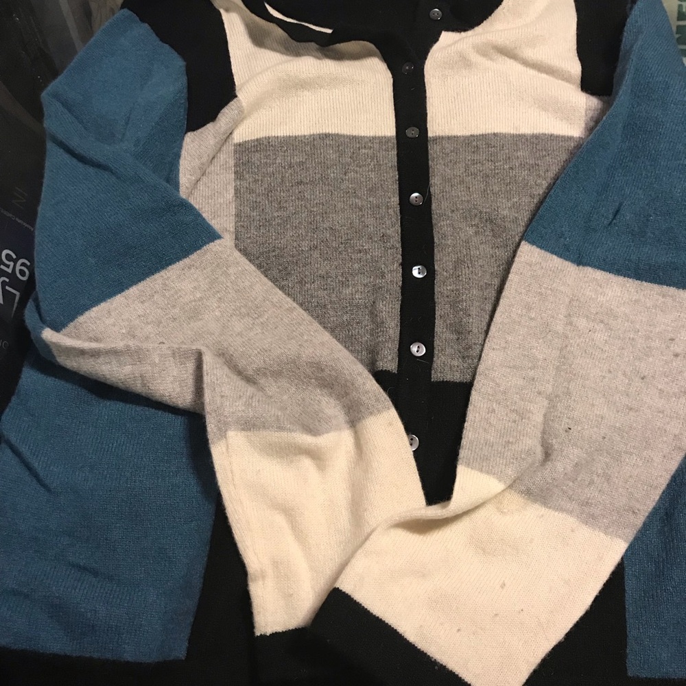 Cashmere sweater